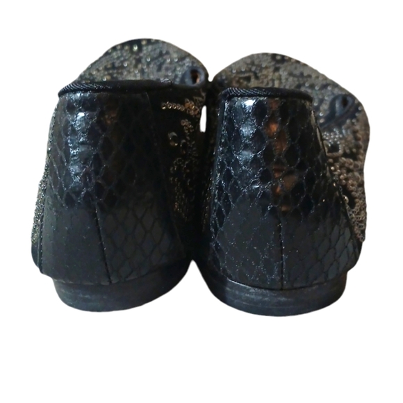 Donald Pliner 25th Anniversary Black Suede Studded Ballet Flats size 7.5 - Picture 5 of 9